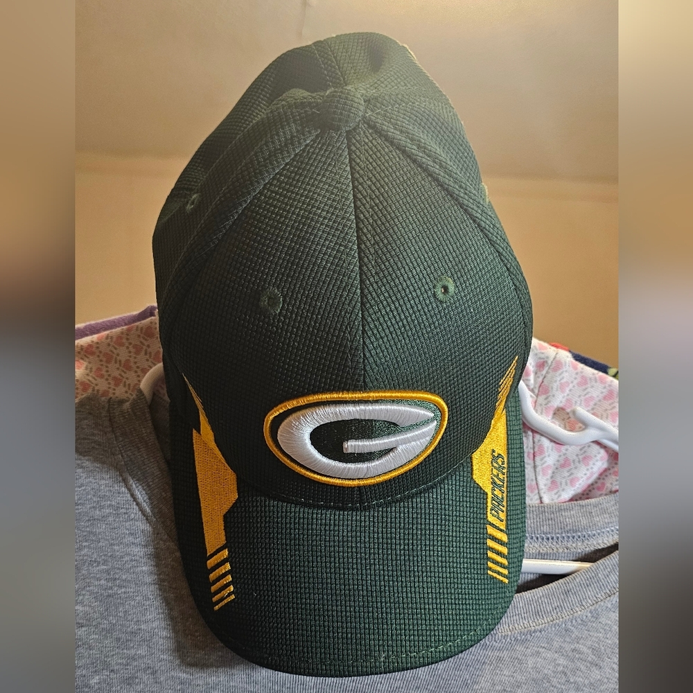 NFL Green and Yellow 39THIRTY Cap